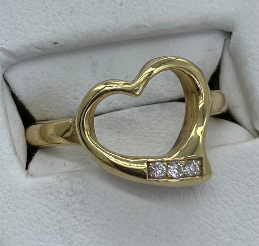Bague en or jaune 10K sertie de diamants